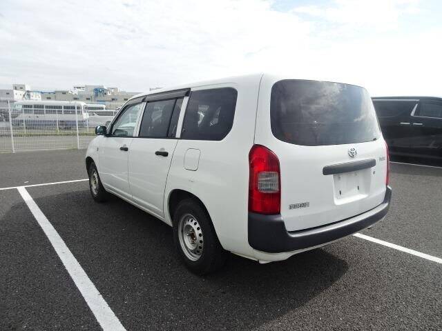 TOYOTA PROBOX-DX