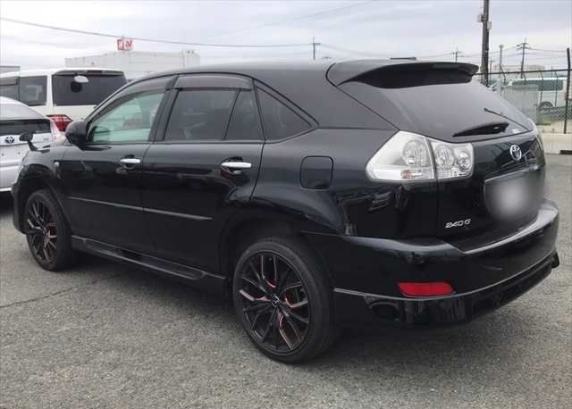 TOYOTA HARRIER
