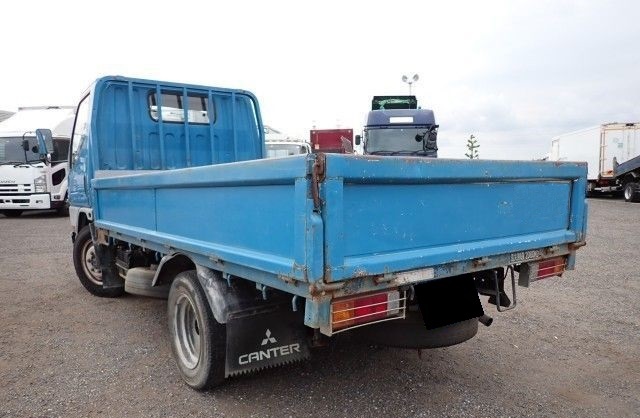 MITSUBISHI FUSO CANTER 4D33