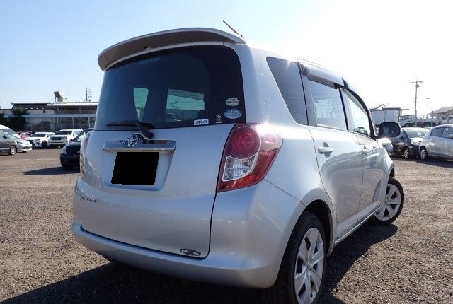 TOYOTA RACTIS