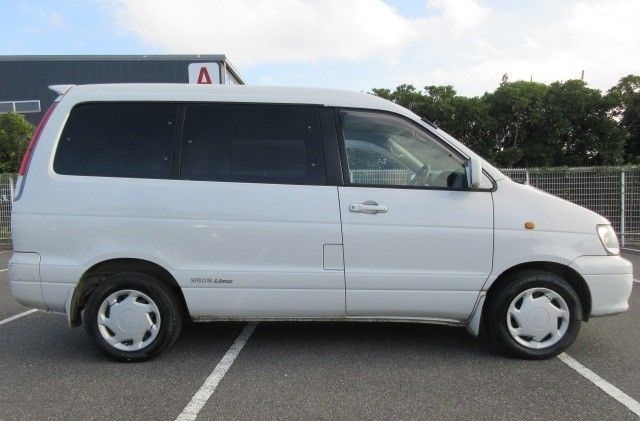 TOYOTA TOWNACE NOAH