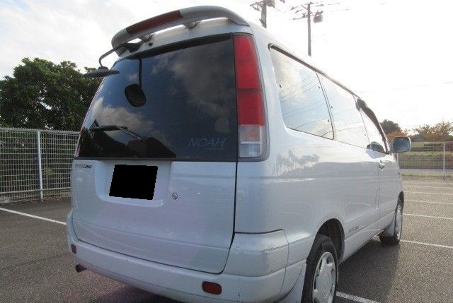 TOYOTA TOWNACE NOAH
