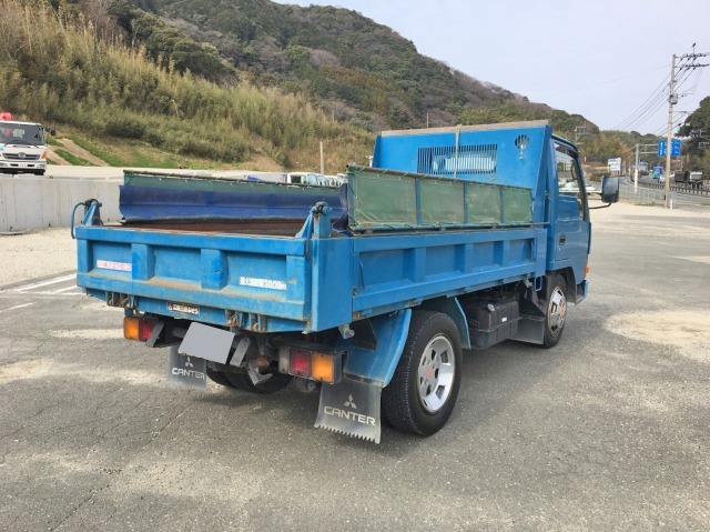 MITSUBISHI FUSO CANTER 4D33