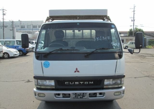MITSUBISHI FUSO CANTER 4D33