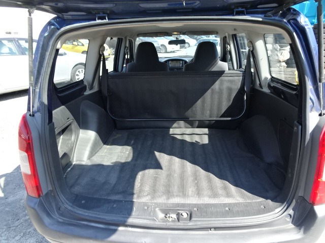 TOYOTA PROBOX DX