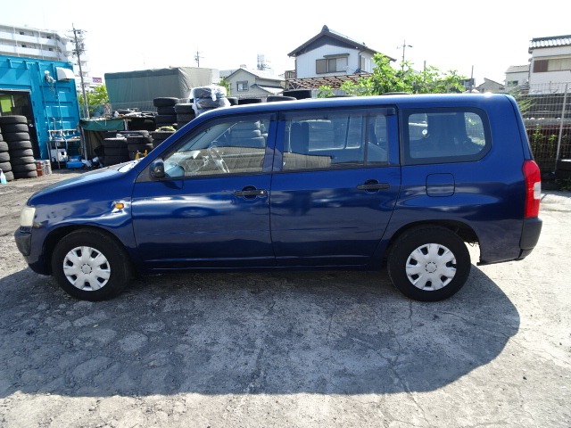 TOYOTA PROBOX DX