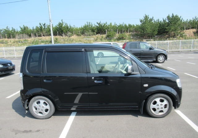 MITSUBISHI EK WAGON M