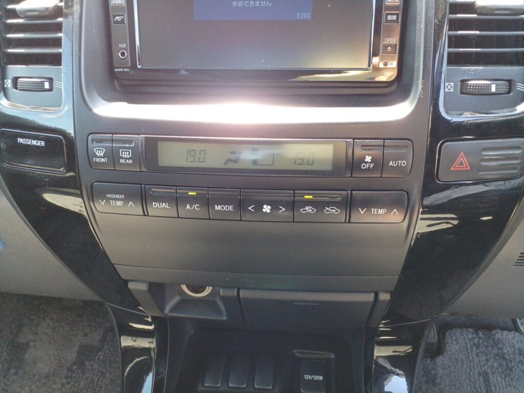 TOYOTA LAND CRUISER PRADO TX LIMITED