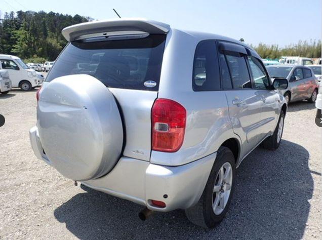 TOYOTA RAV 4