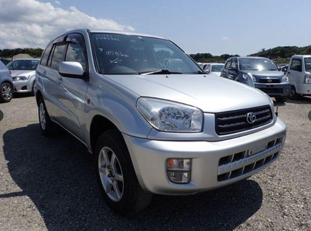 TOYOTA RAV 4