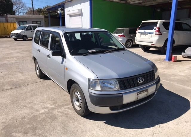 TOYOTA PROBOX DX