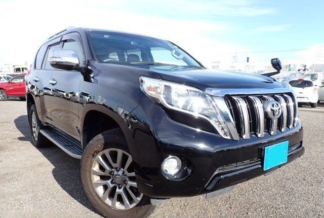 TOYOTA LAND CRUISER PRADO TXL