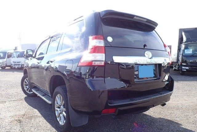 TOYOTA LAND CRUISER PRADO TXL
