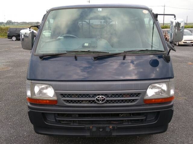 TOYOTA HIACE VAN DX GL PACKAGE