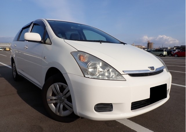 TOYOTA WISH