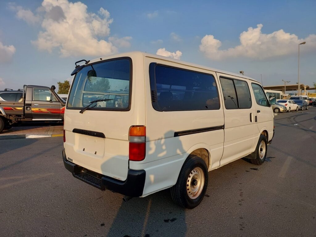 TOYOTA HIACE VAN 1RZ