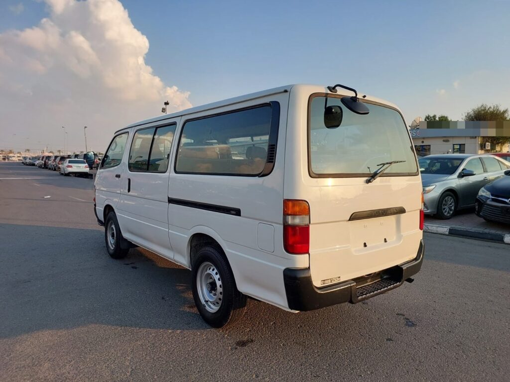 TOYOTA HIACE VAN 1RZ