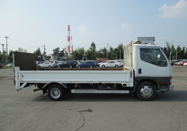 MITSUBISHI FUSO CANTER 4D33