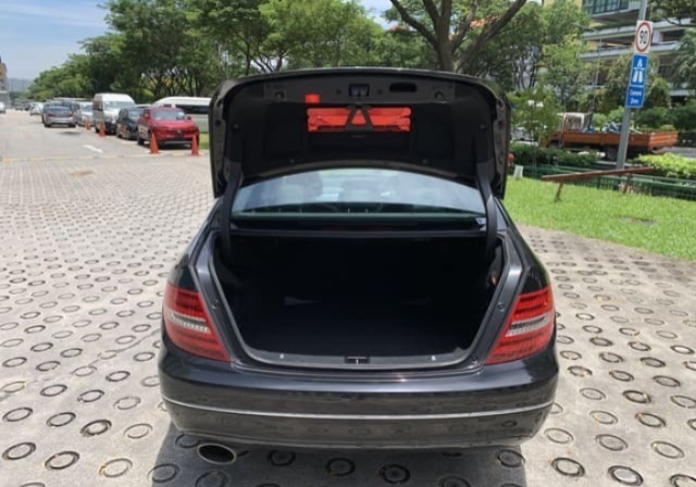 MERCEDES-BENZ C-CLASS C180