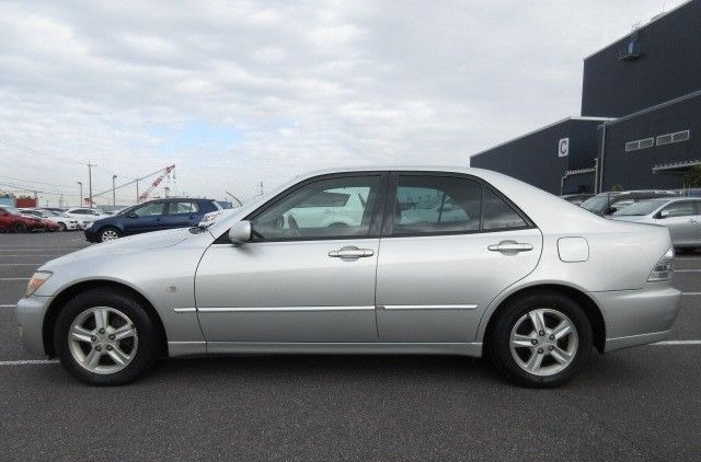 TOYOTA ALTEZZA
