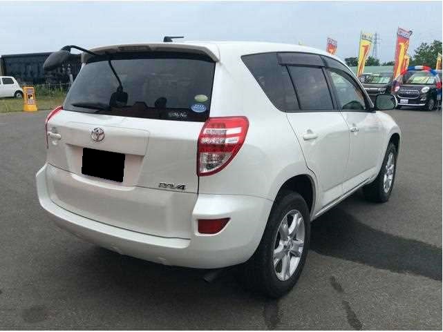 TOYOTA RAV 4