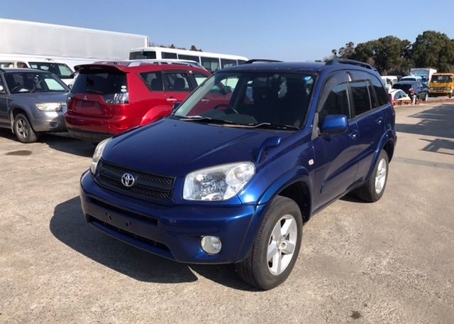TOYOTA RAV 4