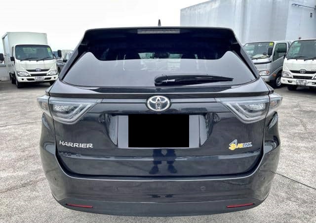 TOYOTA HARRIER
