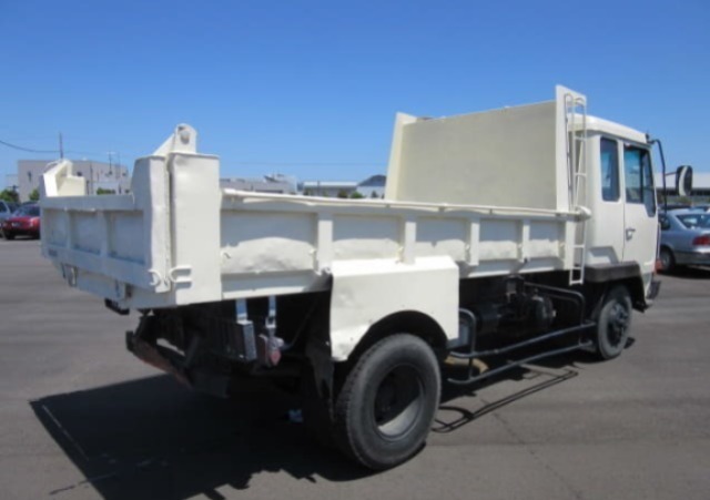 MITSUBISHI FUSO FIGHTER 6D16