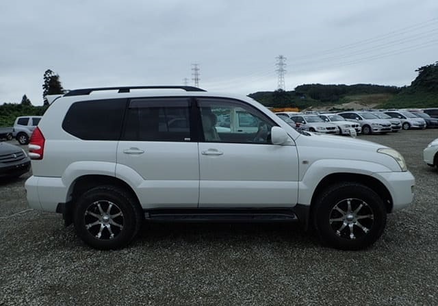 TOYOTA LAND CRUISER PRADO TX LIMITED