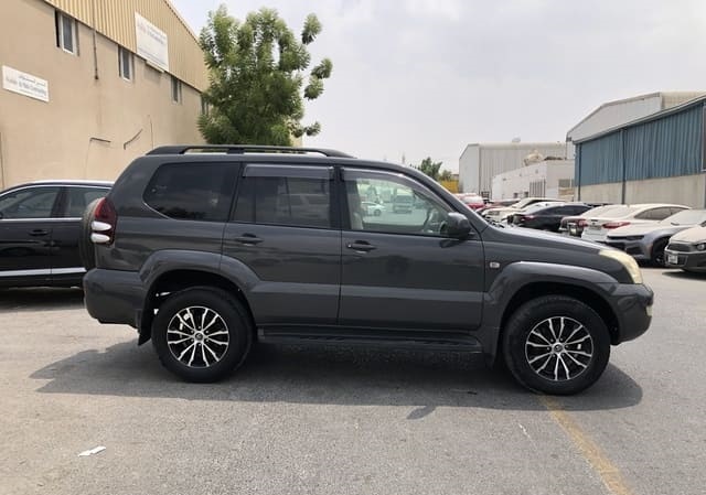 TOYOTA LAND CRUISER PRADO