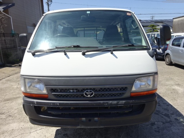 TOYOTA HIACE VAN 5L