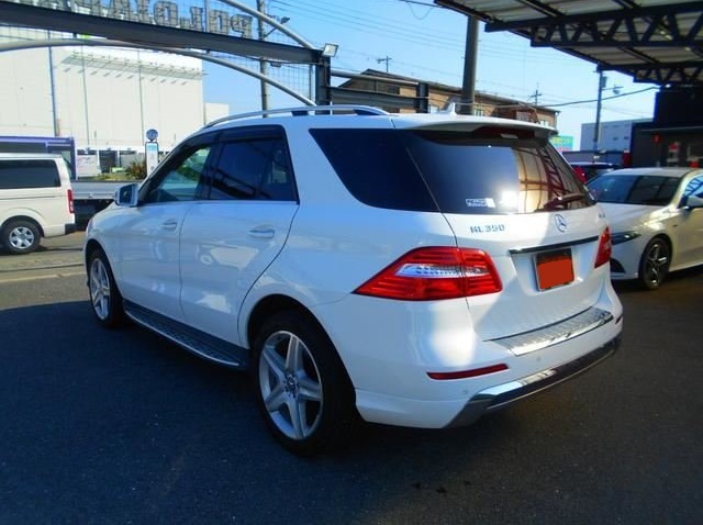 MERCEDES-BENZ M-CLASS ML350