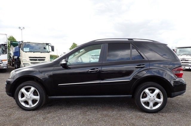 MERCEDES-BENZ M-CLASS ML350