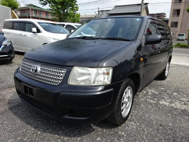 TOYOTA SUCCEED VAN